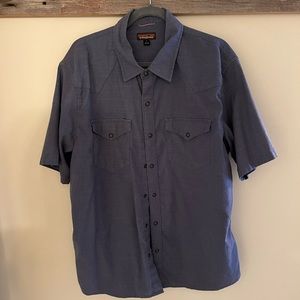 Used Men’s Patagonia Short Sleeve Button Up Shirt - Size L
